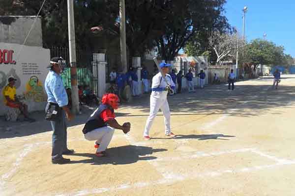 Arranca la ‘fiesta del sóftbol’ en el Magdalena