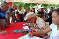 Meléndez y Amoroso piden a los venezolanos alistarse en la Milicia para defender el país