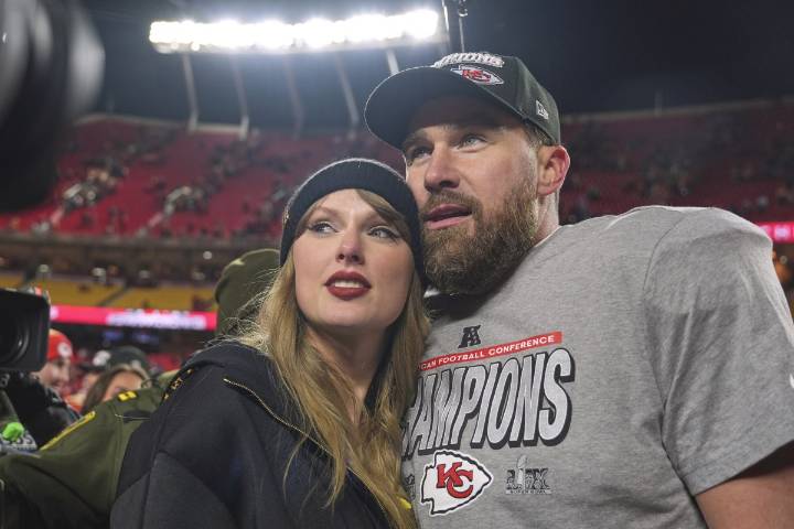 Travis Kelce y Taylor Swift se habrían comprometido en la mansión de él
