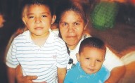 Abuelos hispanos, padres otra vez
