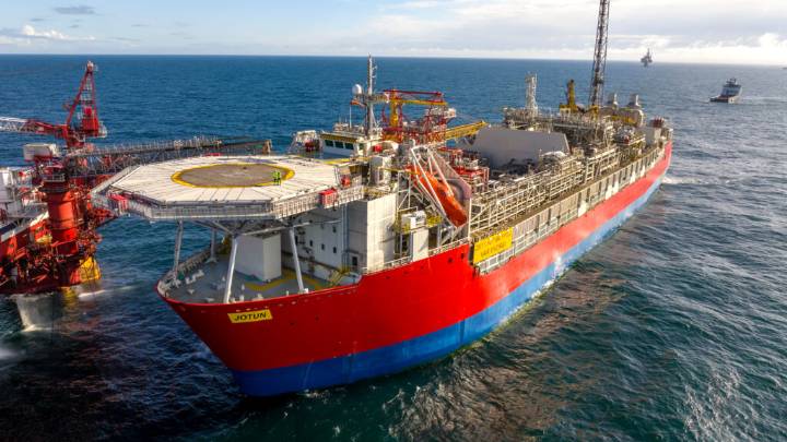 More high-seas private 5G with Tampnet – first 5G semi-sub drilling rig; first 5G FPSO