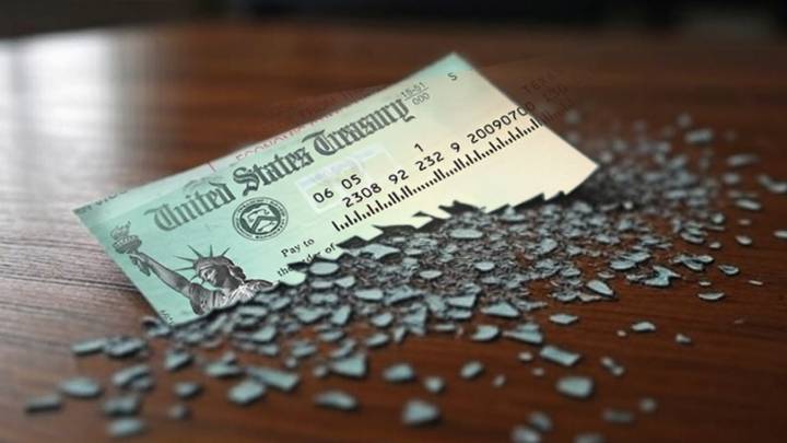 Cheque de ayuda: el IRS desmiente rumores sobre pagos de $1,390 dólares