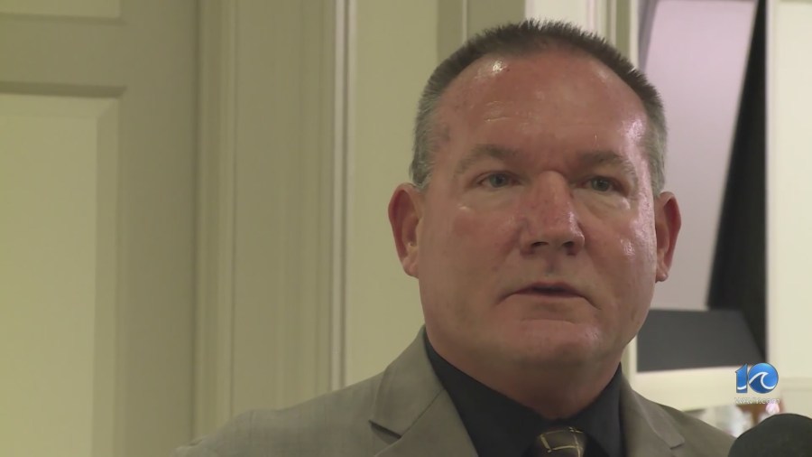 Will VBCPS employees have to pay 'premium' for health insurance?