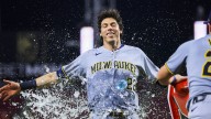 Fans can’t believe Brewers’ massive 10-8 comeback win over Reds