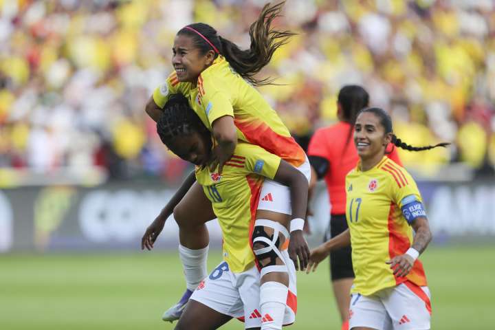 Las manos de Lorena entregan a Brasil el noveno título de Copa América en 10 ediciones