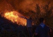 España afronta su octavo día de incendios ante la impotencia de los equipos de extinción