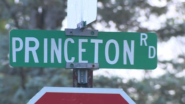 Police: Man hospitalized after crashing into tree in Fairfield Township