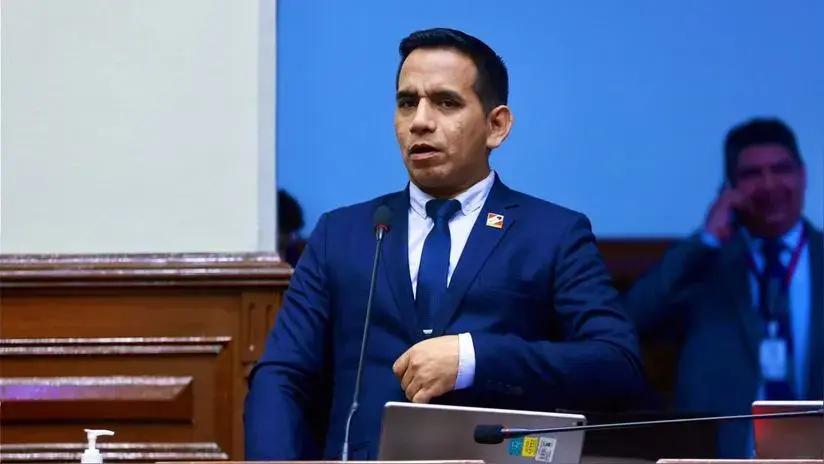 Elvis Vergara, investigado por la Fiscalía en el caso 'Los niños', fue elegido presidente de la Comisión de Ética