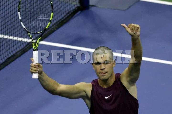 Avanza Alcaraz  a segunda ronda  del US Open