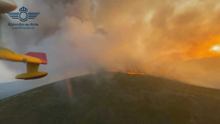 Máis de tres mil persoas evacuadas en León polos incendios forestais