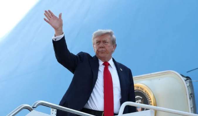 "Europa no me dice qué hacer", dice Trump previo a reunión con Putin para establecer una mesa de diálogo con Ucrania