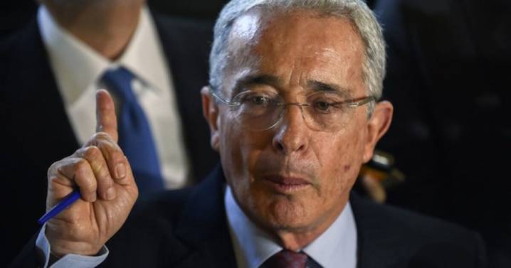 Ordenan libertad inmediata de Álvaro Uribe; ¿qué sigue en el caso del expresidente de Colombia?