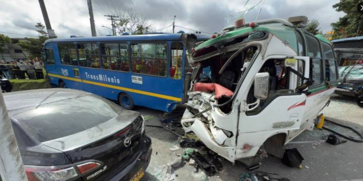 Conductores narran segundos previos al accidente en Av. Boyacá con Primero de Mayo que dejó 29 heridos, en Bogotá