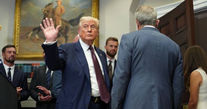 Trump Renews Presidential Fitness Test, Invites Sex Offender