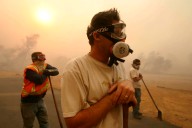 Los incendios en la costa oeste de EEUU siguen fuera de control pese a labor de contención