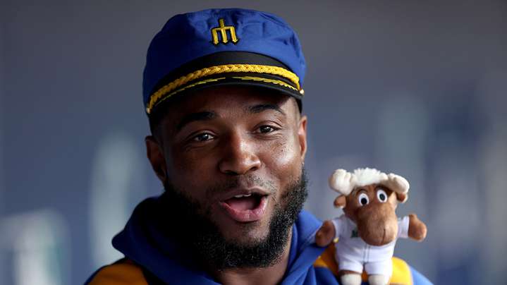 Seattle Mariners' Victor Robles doubles in 1st rehab at