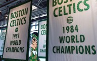 NBA aprueba venta de Celtics al magnate Bill Chisholm por 6 mil 100 mdd