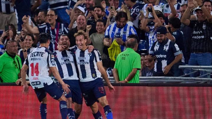Rayados a la cima; golea 3-0 a Necaxa y es líder de la Liga MX