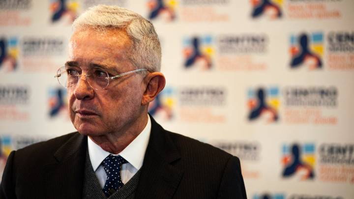 Expresidente Álvaro Uribe es liberado por Tribunal de Colombia