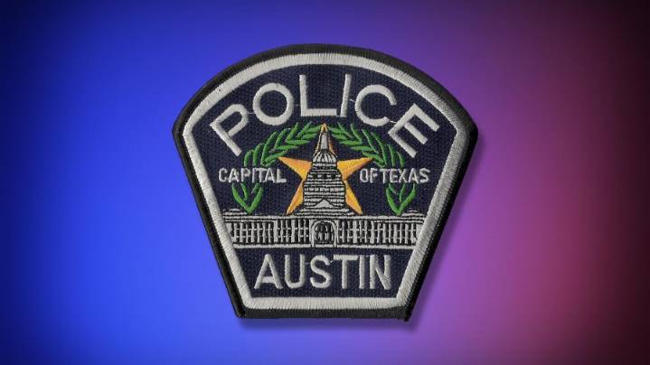 APD: 90-year-old woman dies days later after 2-vehicle crash in north Austin