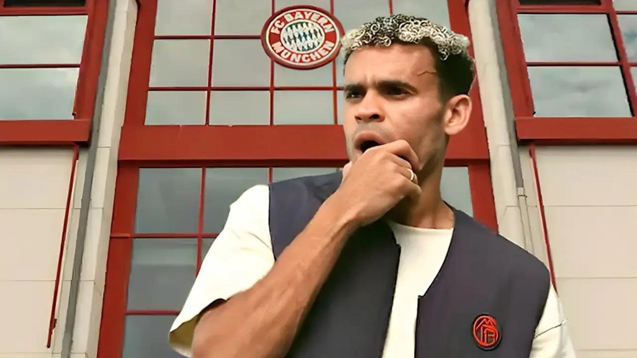 Luis Díaz, boquiabierto en el Bayern; estrellas le hicieron video y le tiraron la camiseta