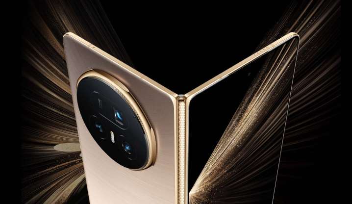 New Android phone worth £1.5k and set to rival Samsung & Google could be yours for just £1