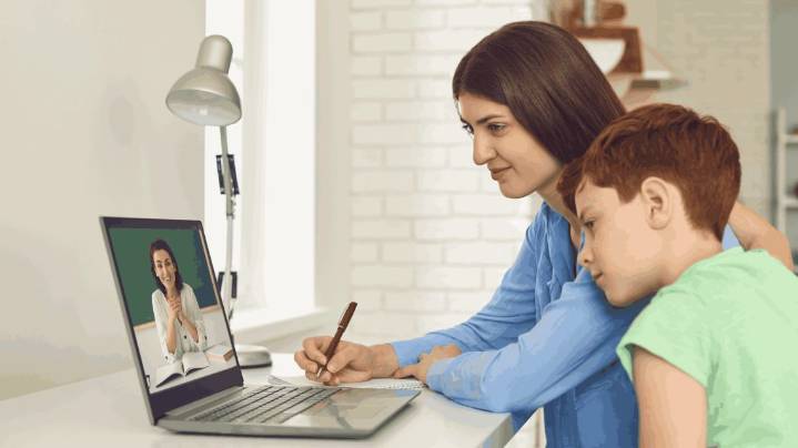 Curso gratuito de educación financiera para familias: la nueva propuesta de BYMAEDUCA