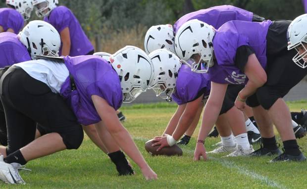 Mountain View football looking to build on last year’s success with new head coach