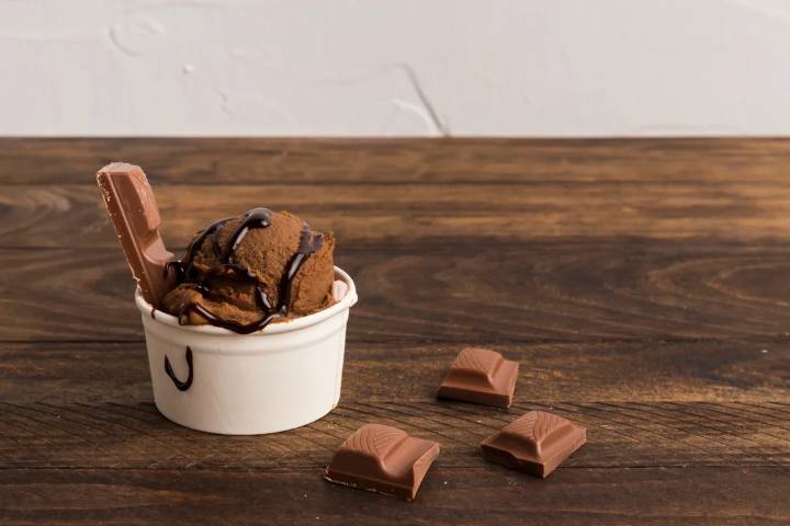 El top 10 de los sabores de helado más elegidos durante el invierno en 2025