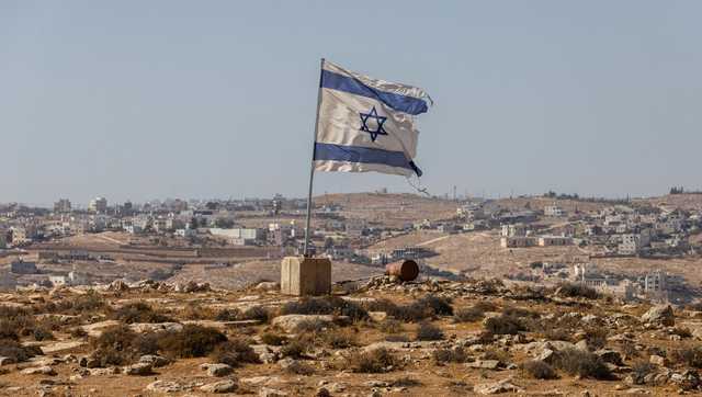 Israel West Bank settlement plan to 'bury' a Palestinian state