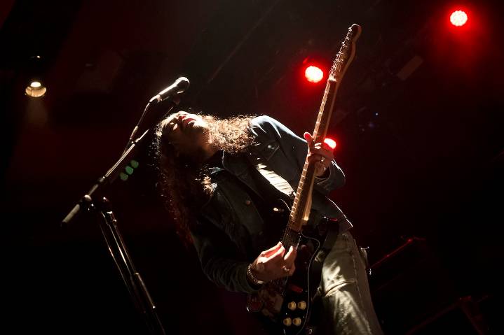 Popular indie rock band returns with first new song in 9 years