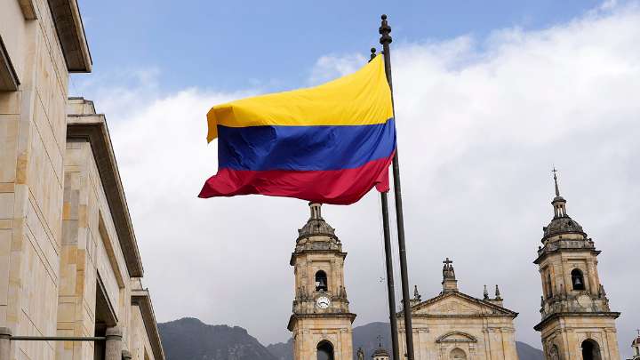 EE.UU. emitió alerta de viaje para Colombia tras atentados terroristas