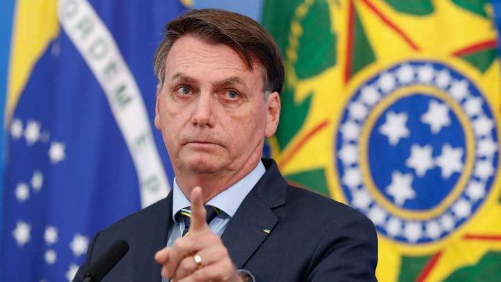 Ordenan prisión domiciliaria para el expresidente Bolsonaro