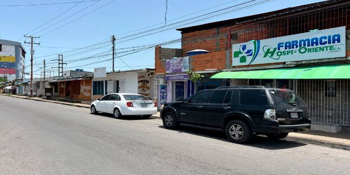Comerciantes de Los Guaritos en riesgo de cerrar por bajas ventas