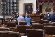 Texas Democrats remain out of state for 2nd week