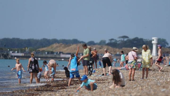Temperatures to hit 34C as heat alerts issued for fourth summer heatwave