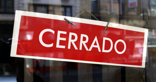 Cierra una histórica marca de electrodomésticos en Buenos Aires: 30 locales bajan la persiana para siempre