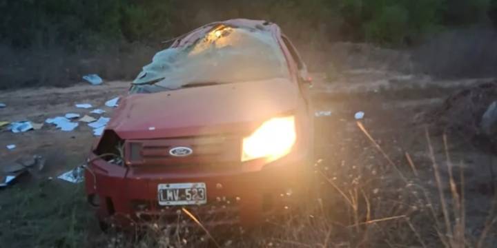 Santiago del Estero: una rectora murió al volcar su auto cuando volvía a su casa