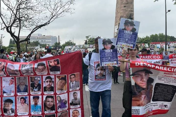 Familias exigen a sus desaparecidos en protesta
