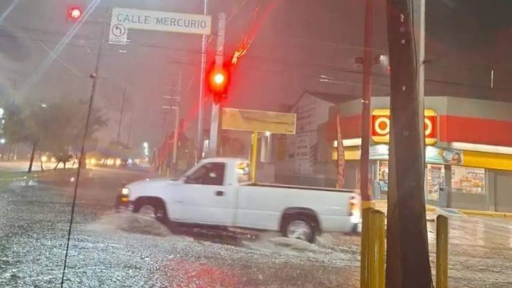 ¡Otra noche lluviosa! Comienzan las precipitaciones en distintos puntos de Chihuahua capital