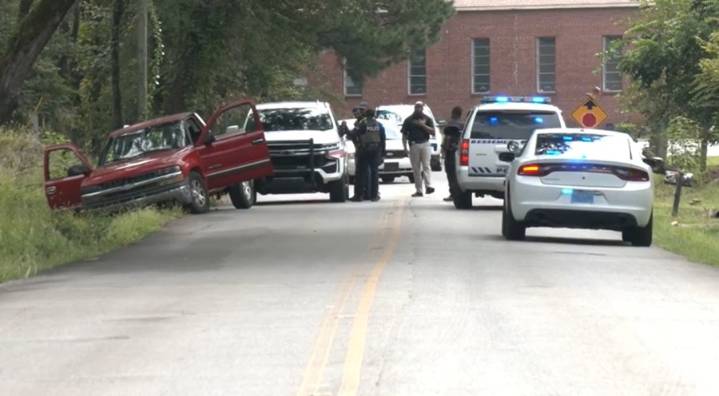 Authorities investigating shooting in Lipscomb