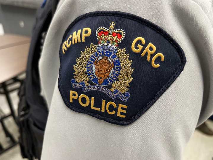 Olds RCMP arrest man, recover stolen car and guns from house fire