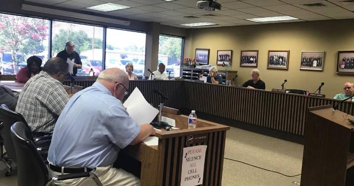 Natchitoches Parish School Board considers proposal to reduce board size