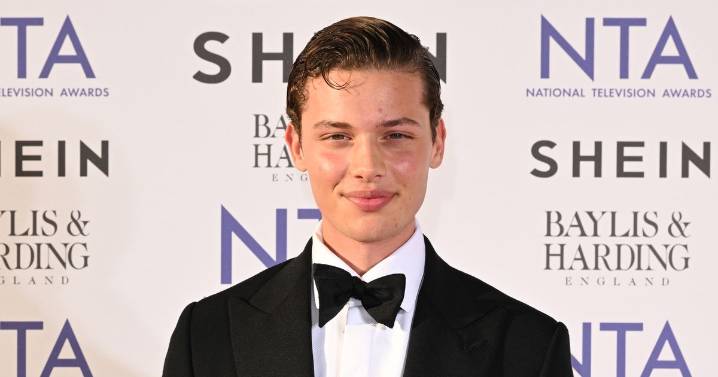 Fan favourite Eastenders star leaves showbiz to pursue religion in India