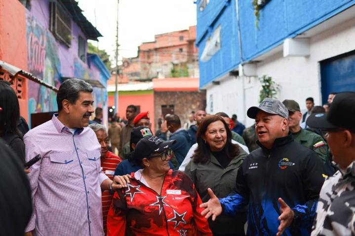 Maduro activa los Cuadrantes de Paz Comunal en Caracas