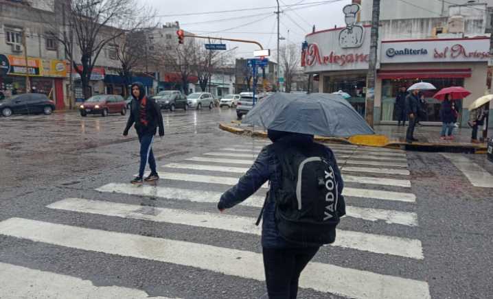 Ciclogénesis: por las fuertes lluvias y tormentas, el SMN emitió la alerta naranja
