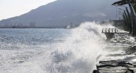Oleaje anómalo causa la muerte de técnico de la Marina de Guerra en Lambayeque Integrante de la Marina cayó al mar y su cuerpo fue hallado sin vida en la provincia Lambayeque.