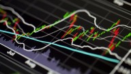 Suben las bolsas europeas a su máximo nivel del mes y los futuros de Wall Street anticipan una rueda más fría