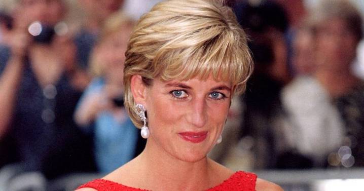 Everything inside Princess Diana's 1991 time capsule as container dug up early