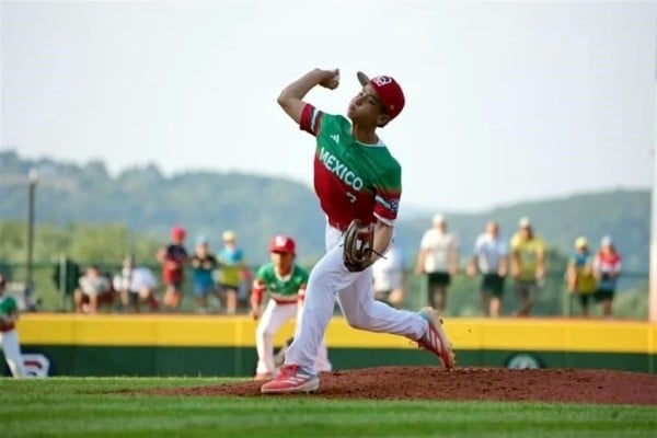 Liga Swing Perfecto de Chihuahua logra su primera victoria histórica en la Serie Mundial de Ligas Pequeñas